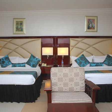 איקג'ה De Rembrandt Hotels And Suites מראה חיצוני תמונה